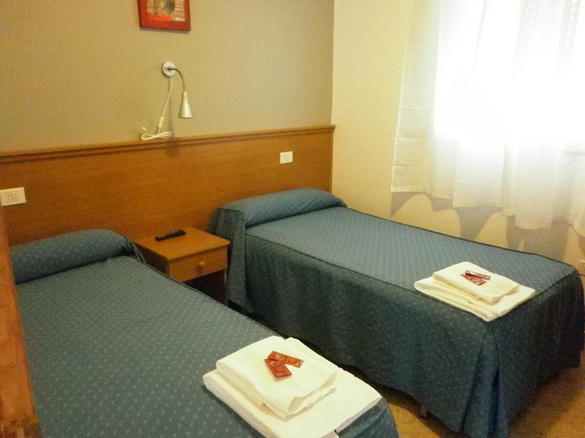Pension Portomino Portomarin Cameră foto